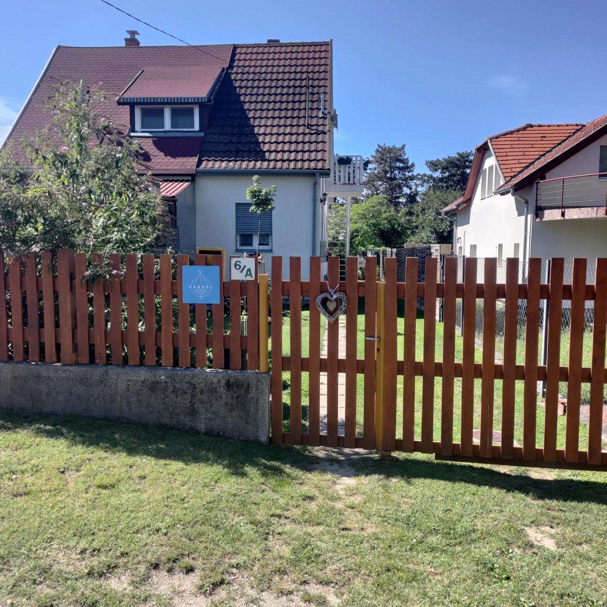 Kardos Residence Siófok Eksteriør billede
